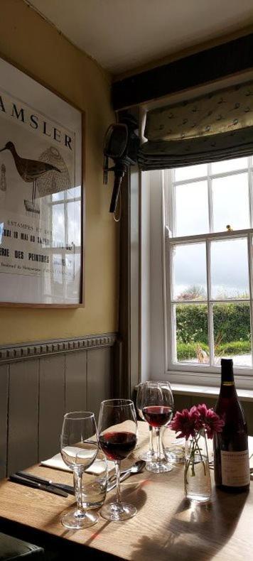 Whod Have Thought It Inn Saltash Eksteriør billede